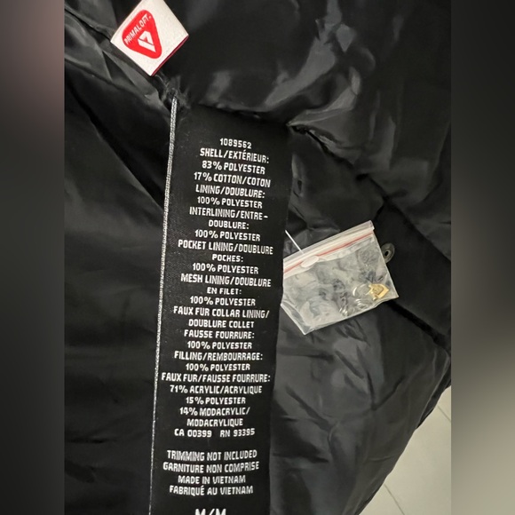 Borealis Arctic Expedition Winter Coat - Picture 6 of 12